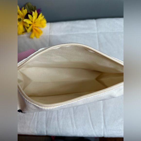 New Mickey & Minnie Cartoon Canvas Adjustable Shoulder/Crossbody Bag - Picture 5 of 11